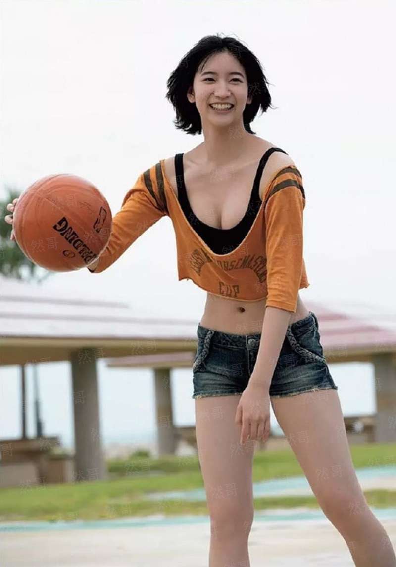 榭落几染泪无痕