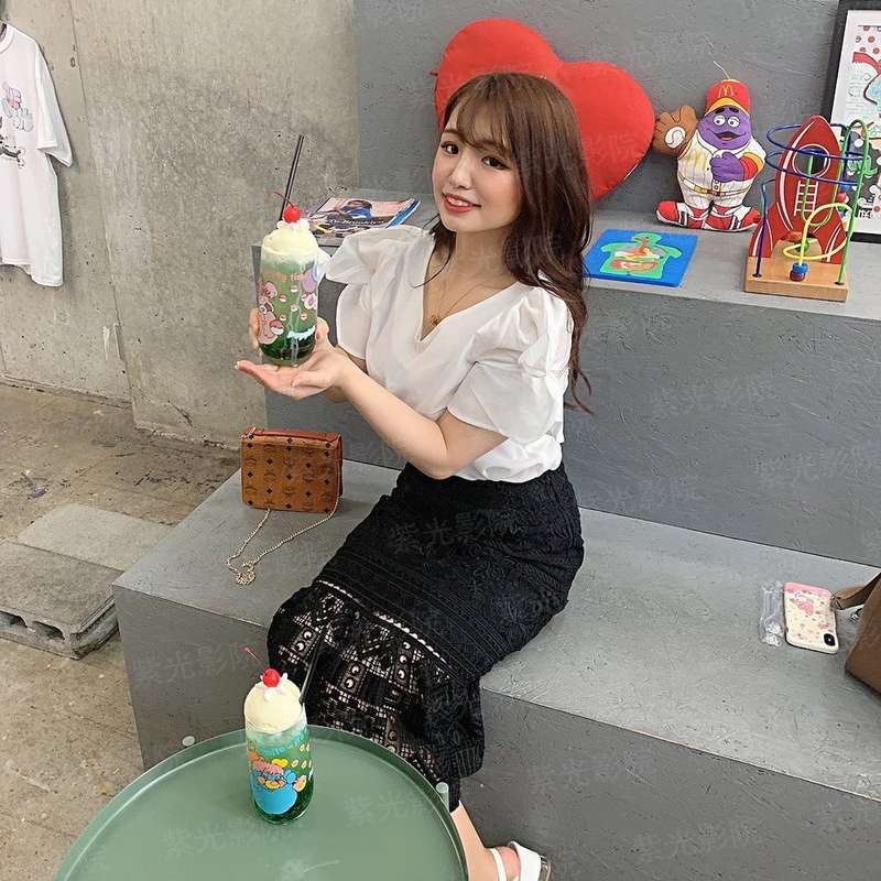 职业快穿：boss总让我撩他