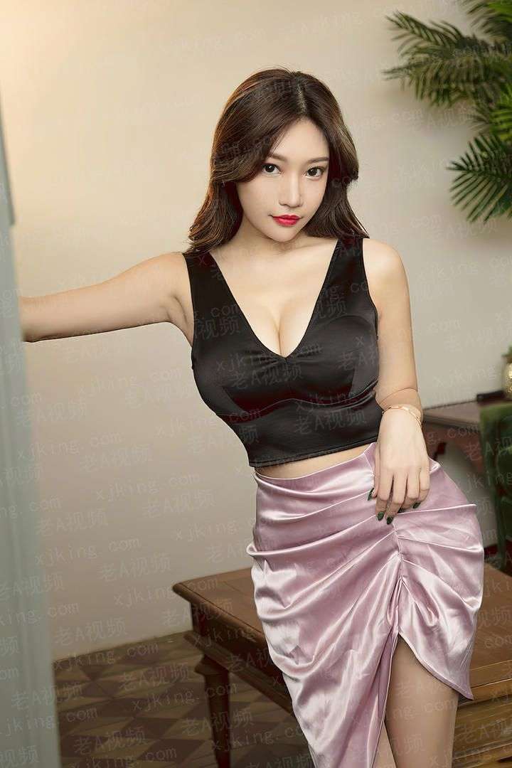 【完】王爷，跪下唱征服