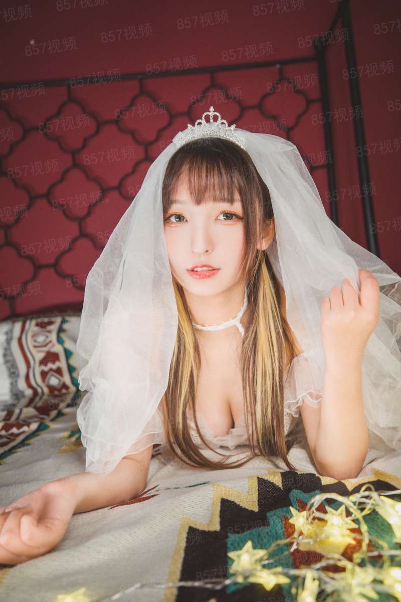 全能天后很难撩