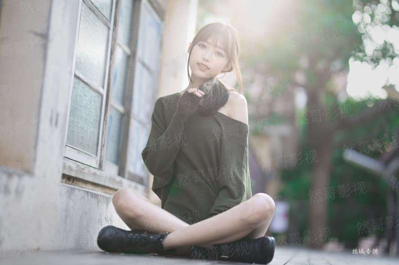 新笑傲之我是杨莲亭