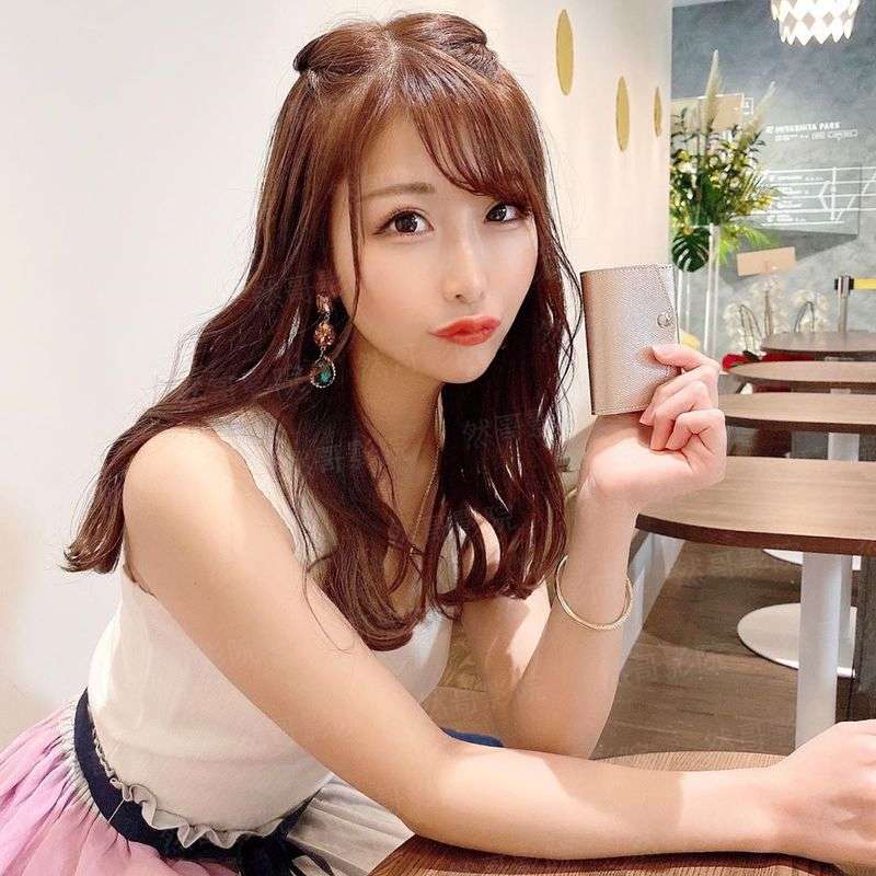 雨落夏木白发少