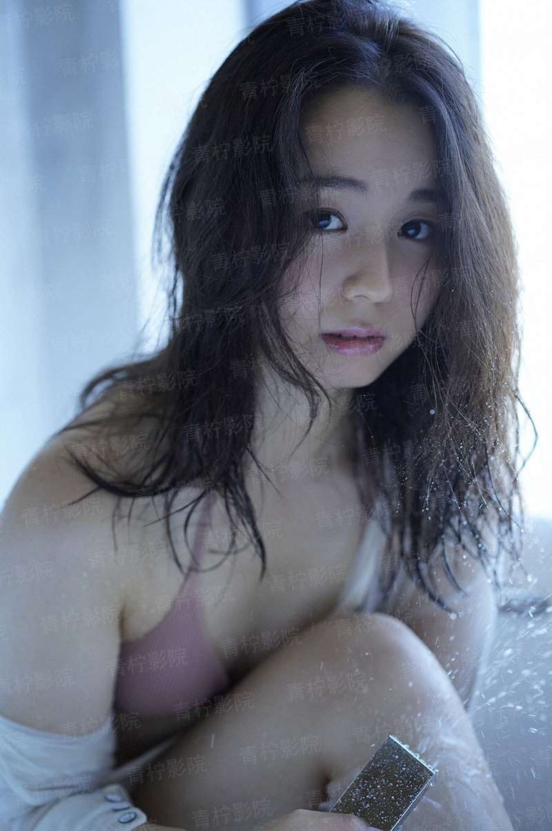女巫撞花轿：寻夫记