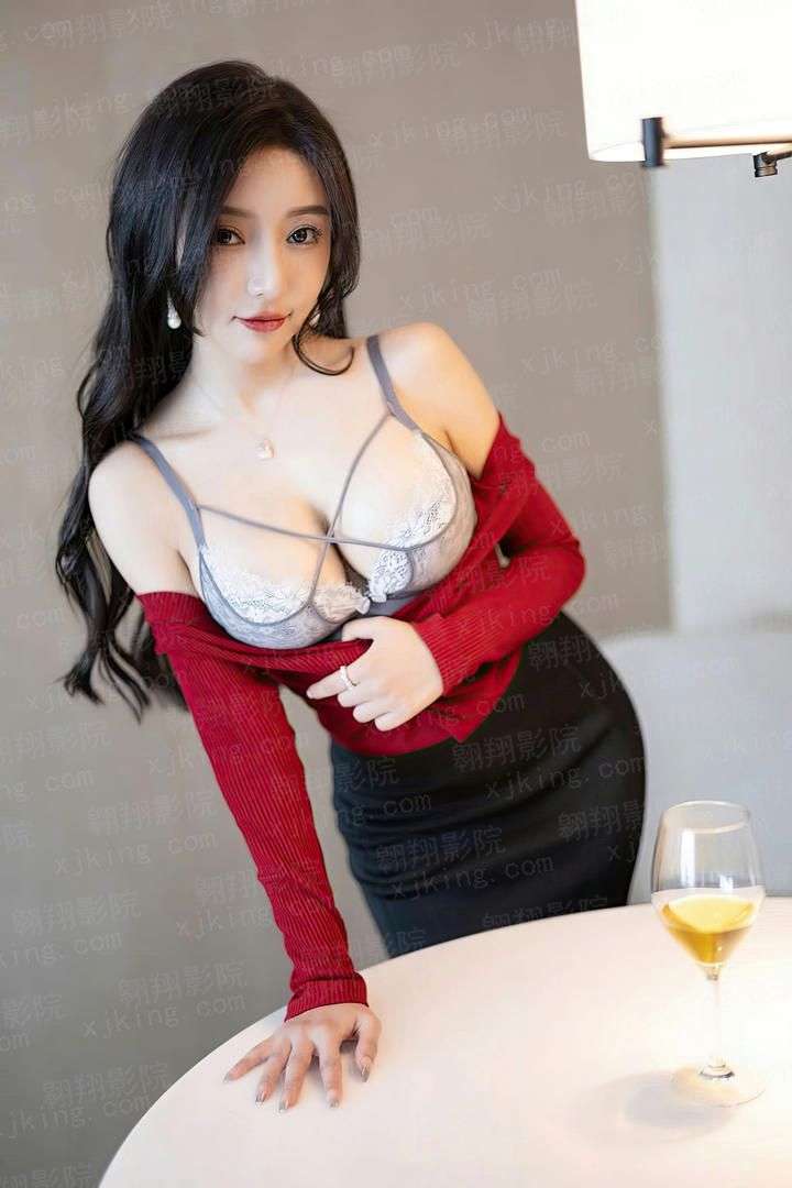 名人初乃玩
