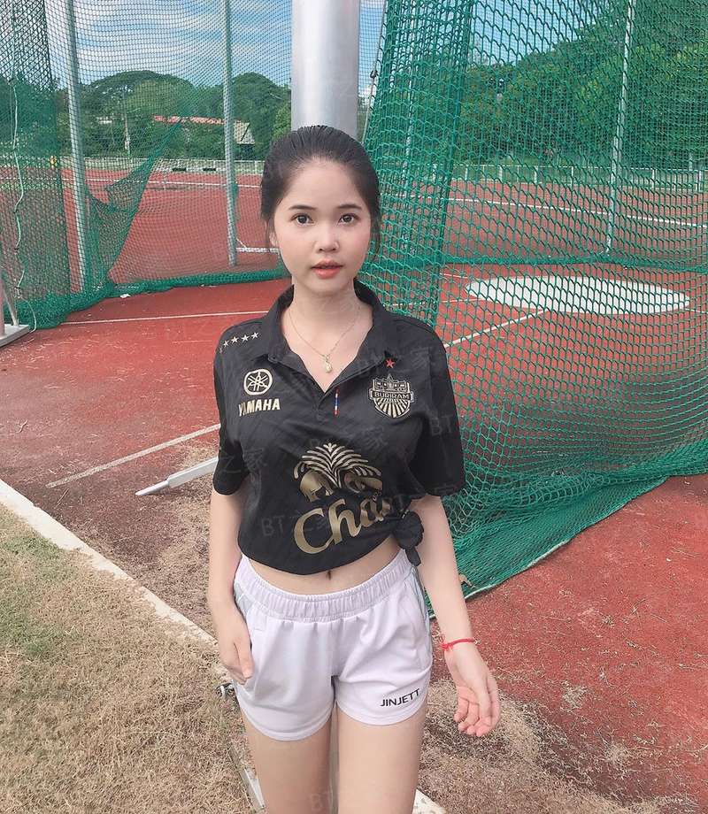 瓦罗兰之我是潘凤