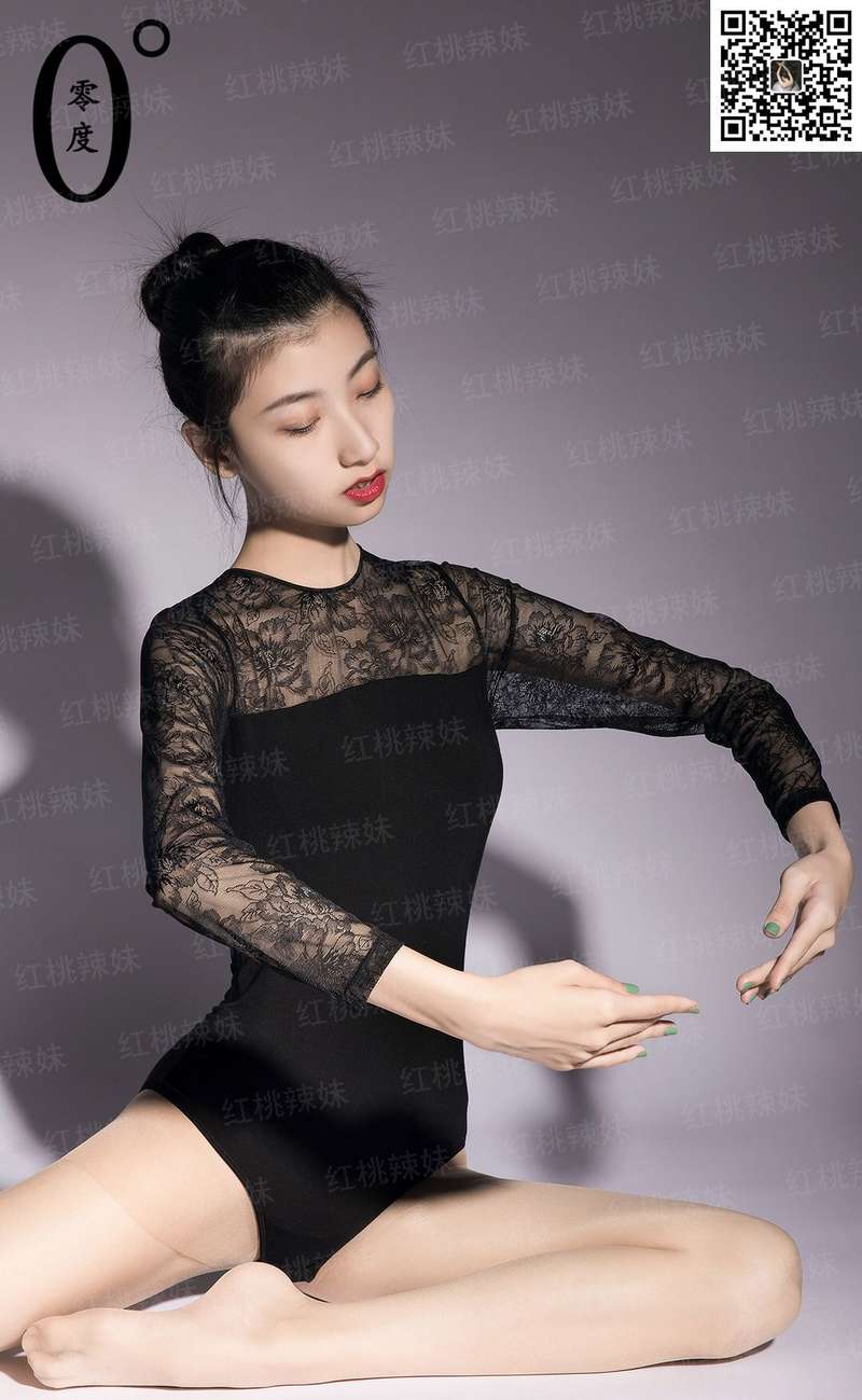 红线打个桃花结