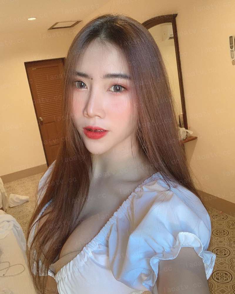 我的27岁漂亮女老师