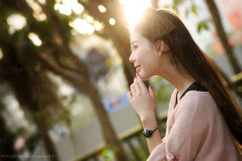 国王的金发甜心