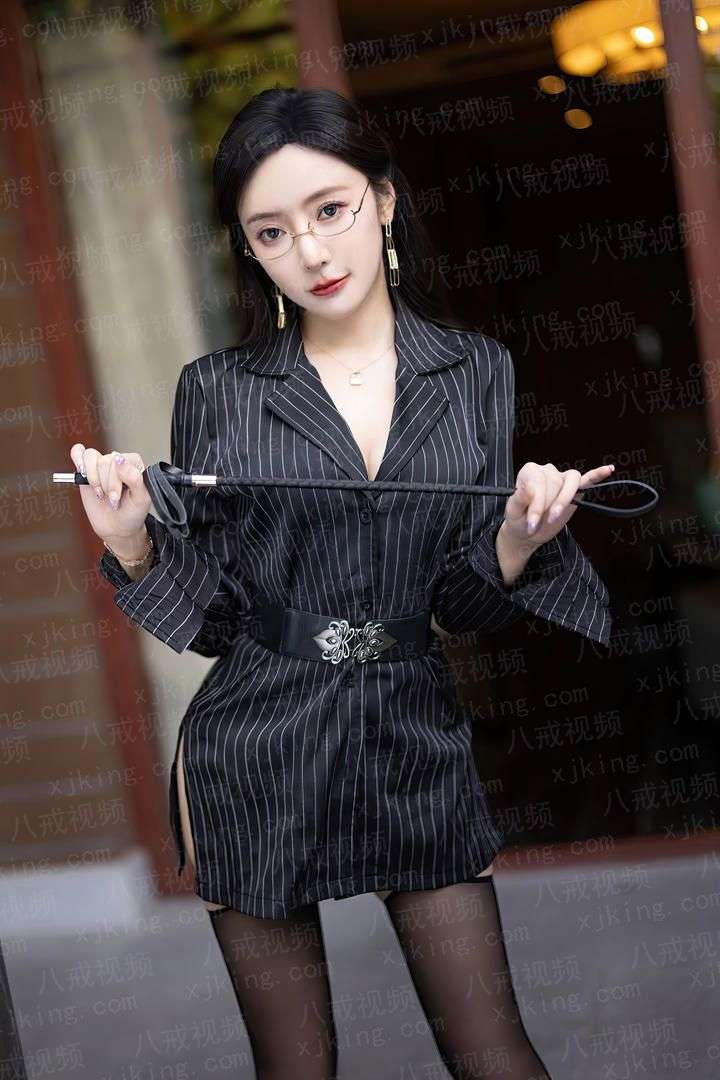 闷骚救世主