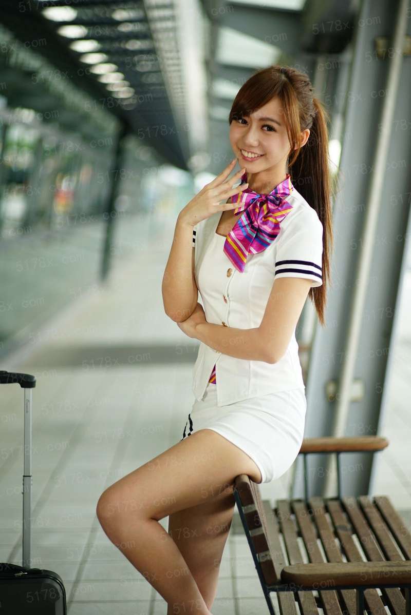 妃本轻狂无良医妃腹黑王