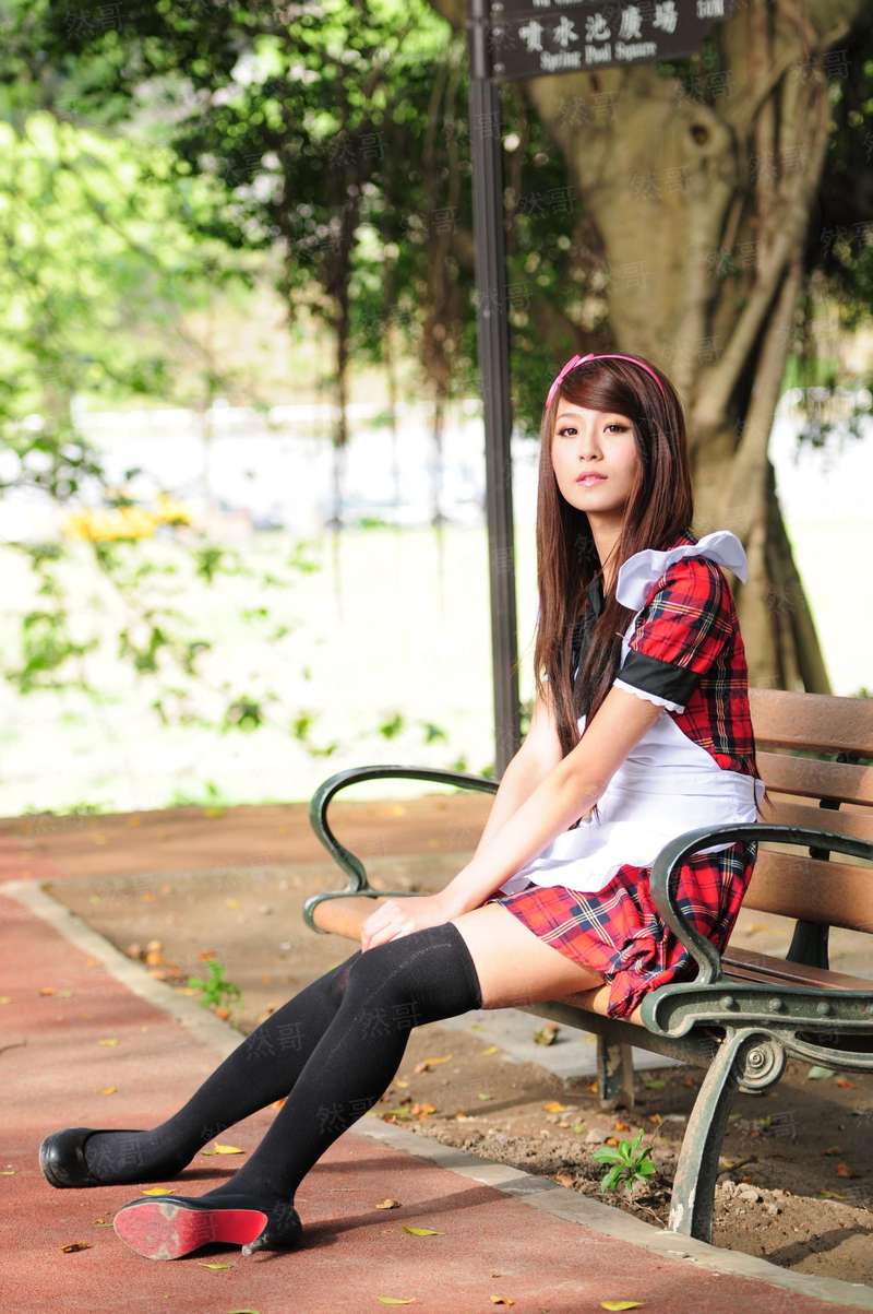 变身绝美女僵尸