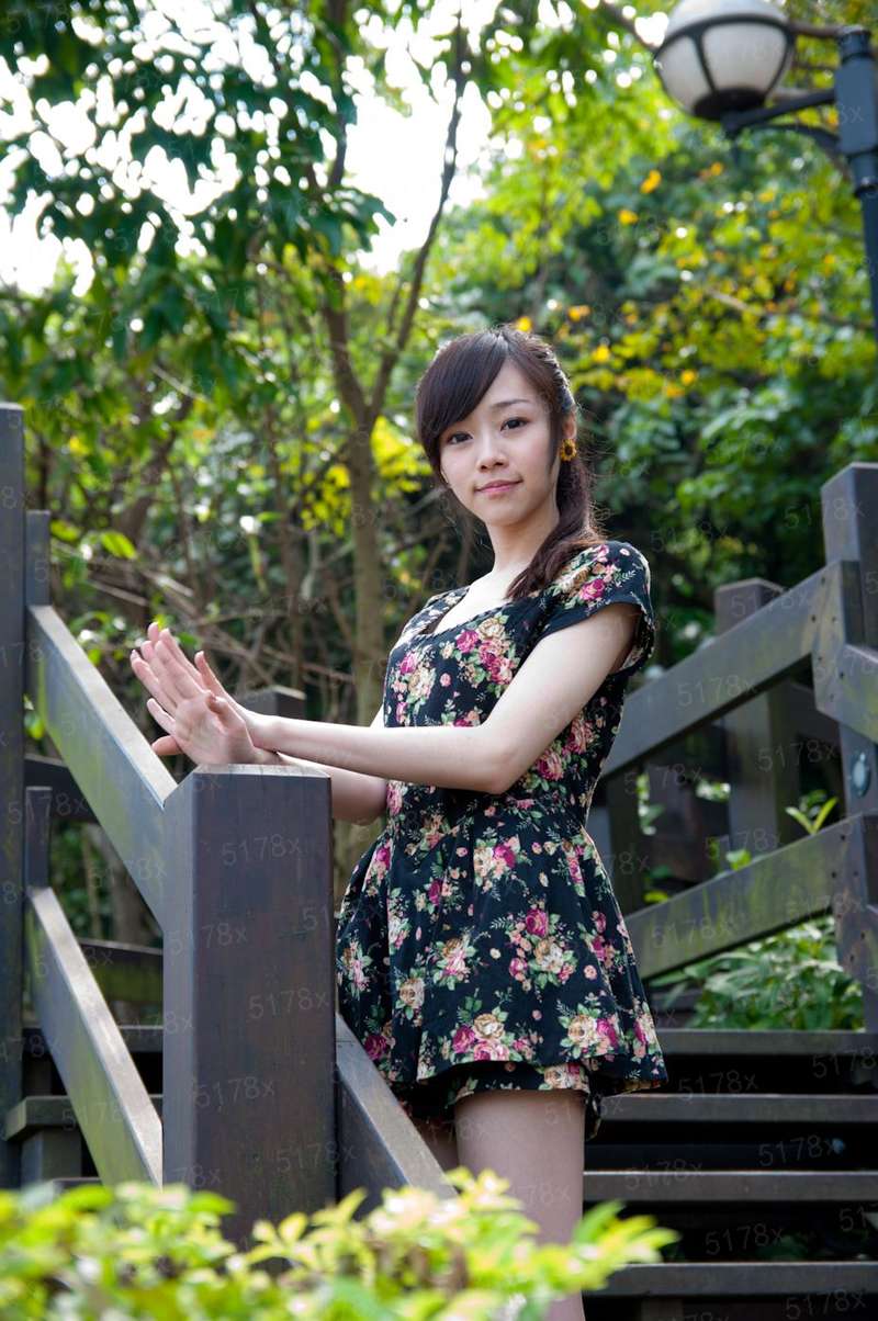 你以爱为饵，诱我入深渊