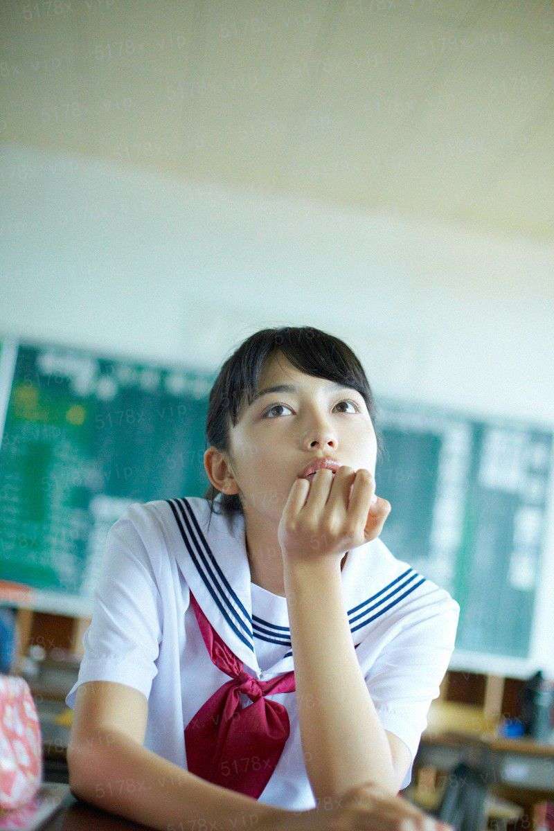 乖乖女的冰山王爷