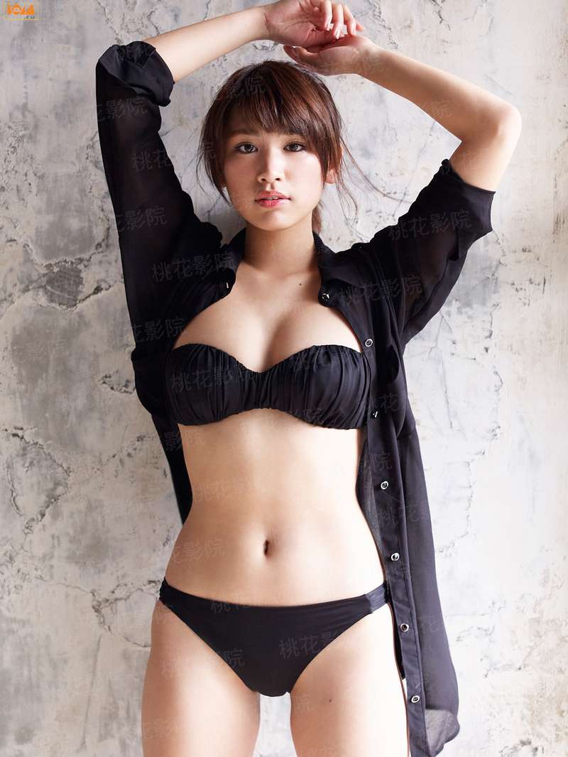 浅色烟波里