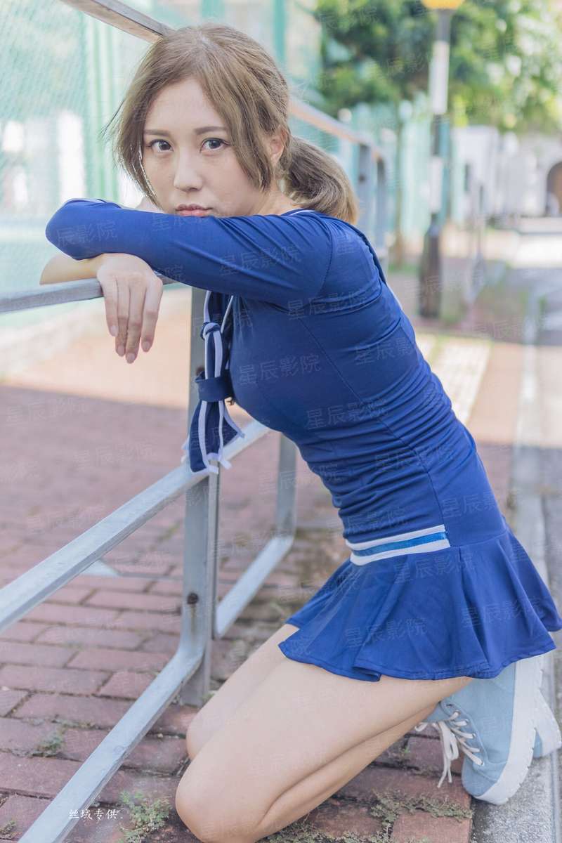 自闭少年请微笑