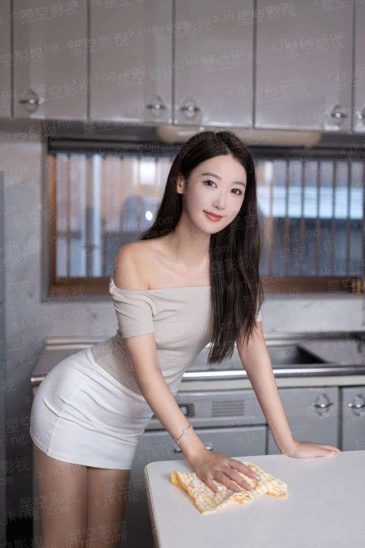 紫月异世录