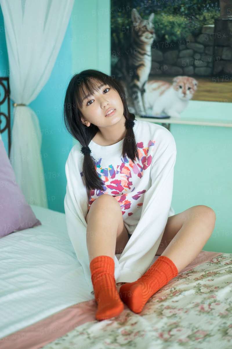 闭眼倾城笑