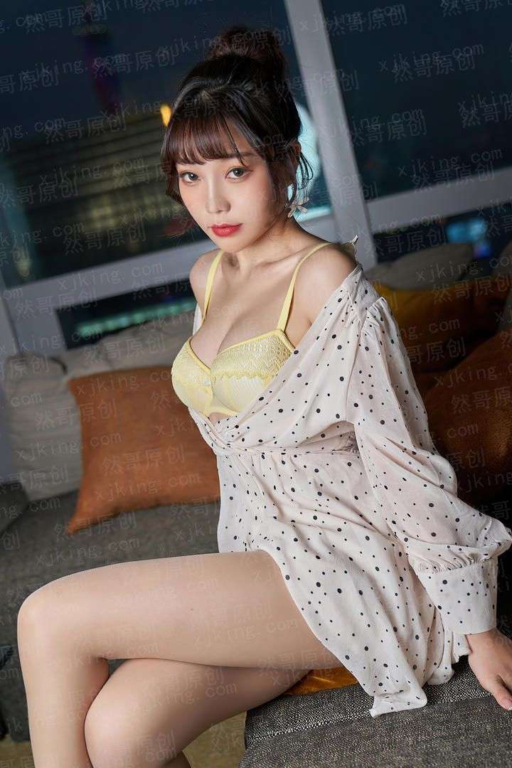 我的邻家空姐(都市超级修真妖孽)