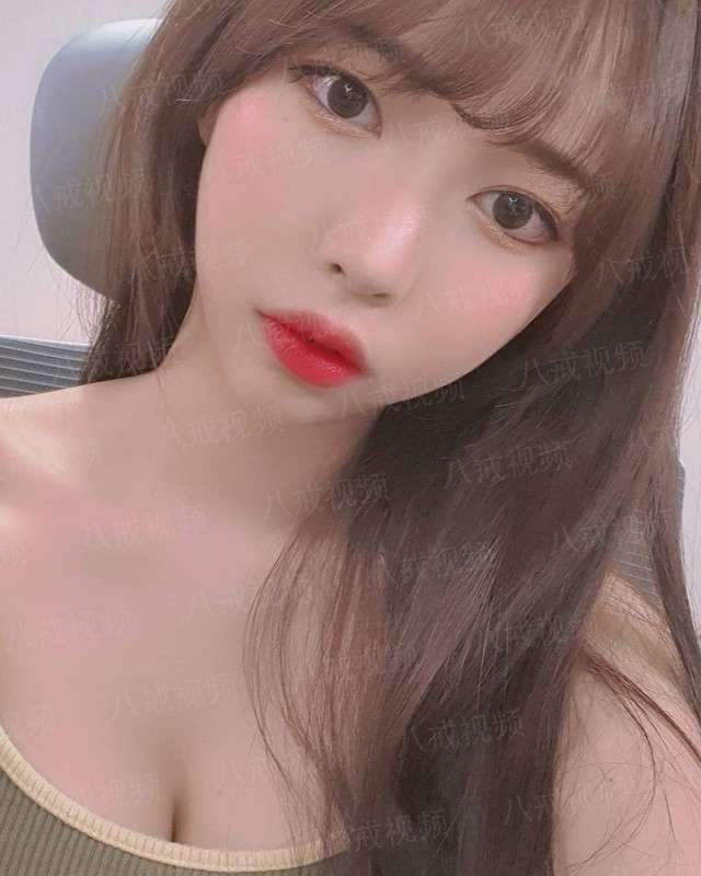 风雨中的平凡