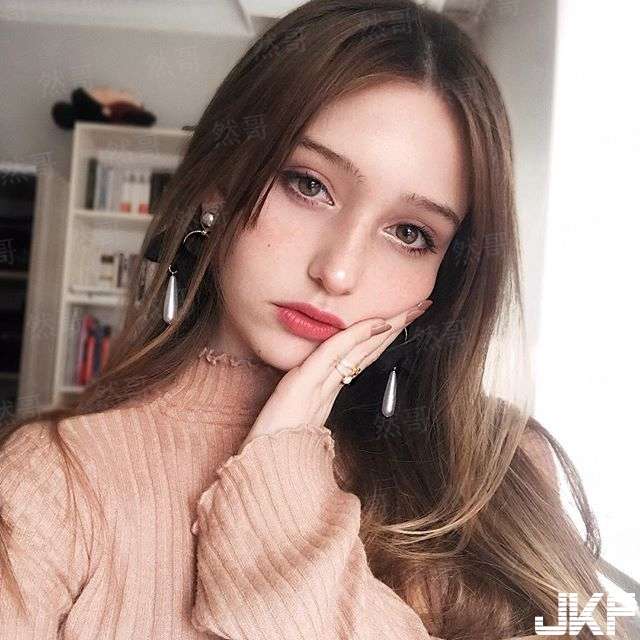 《剑生花》