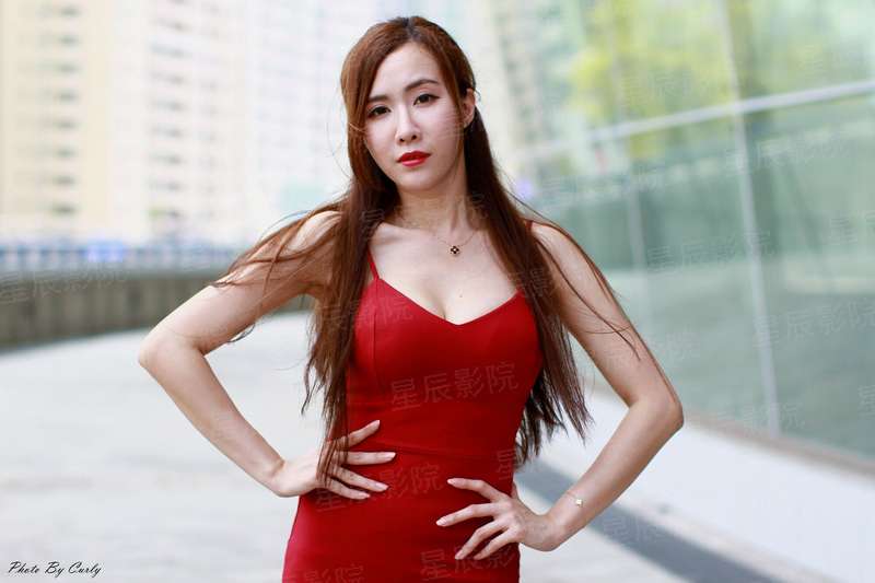 逆袭：废柴女帝不好惹