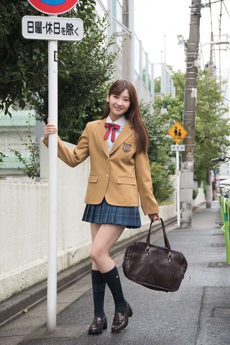 离落三千