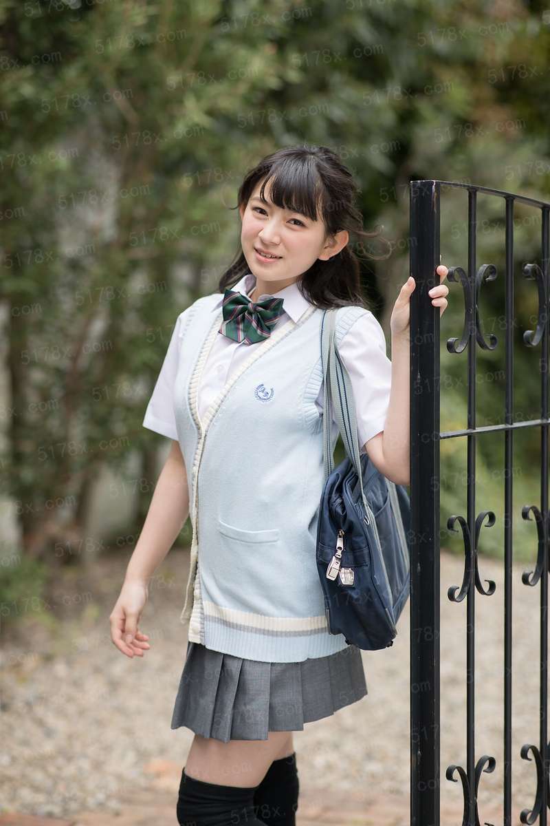芭比梦幻仙境之人鱼公主