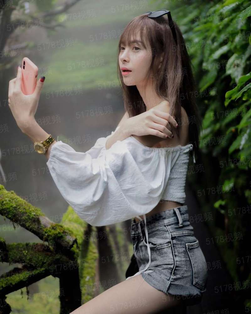 魅王痴爱，妖妃惑山河！