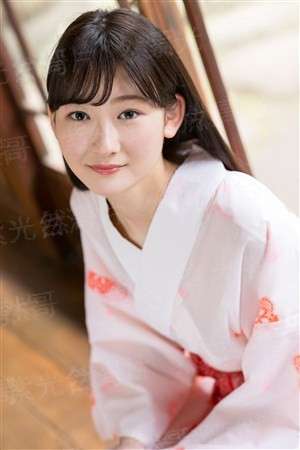 农女秀色：捡个少主来种田