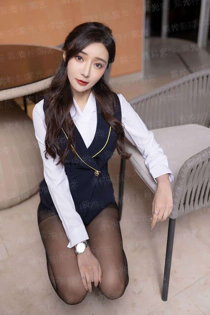 隔壁有个小青梅