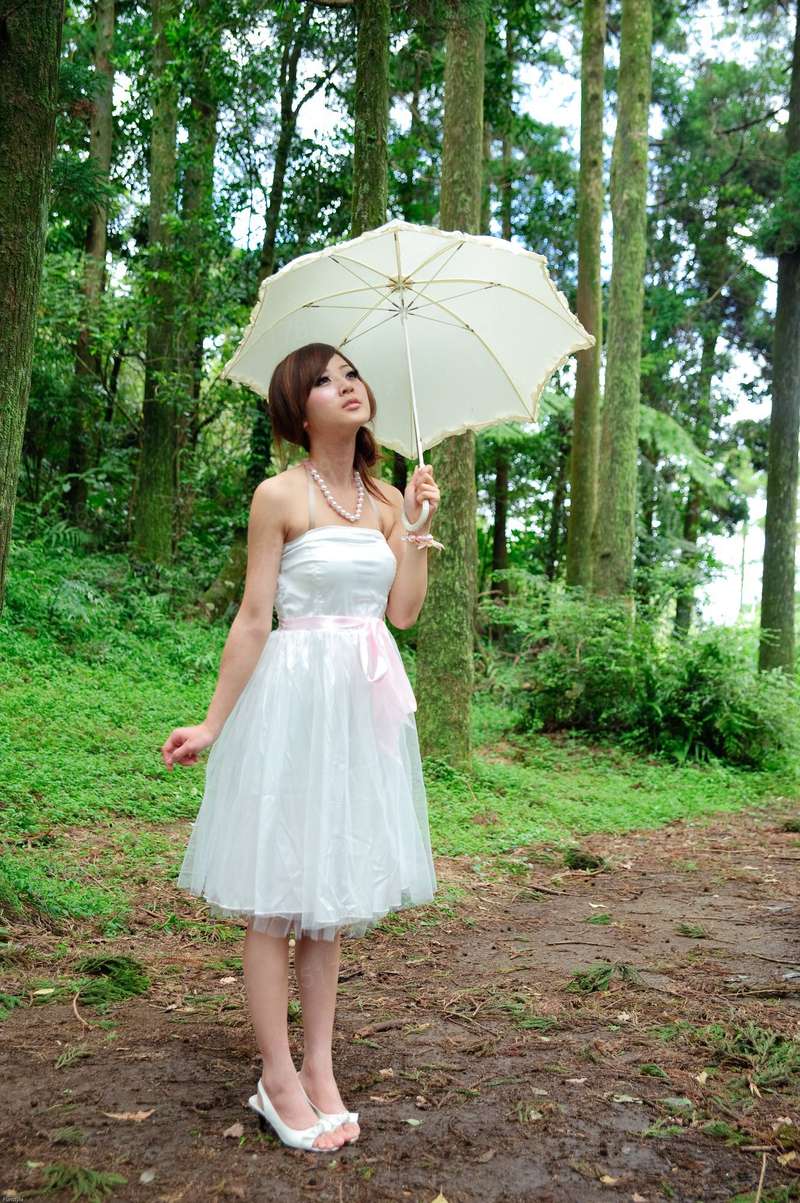 莫道流光觉