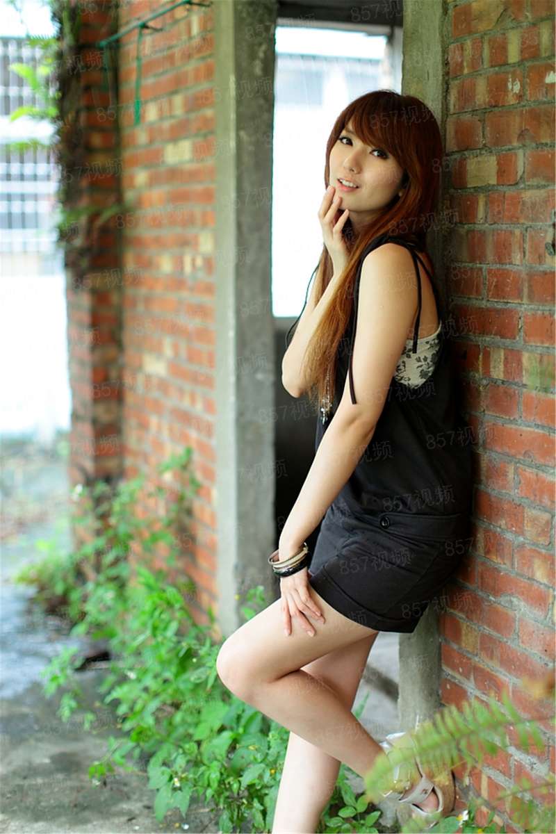 秘爱潜伏，冷总的不婚妻