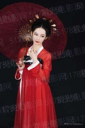 树上有个好地方2：美术老师的放羊班