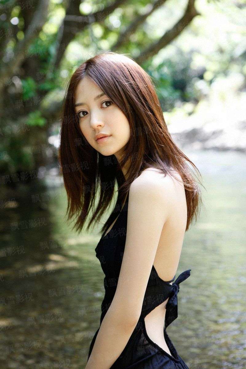 依然爱情服务生