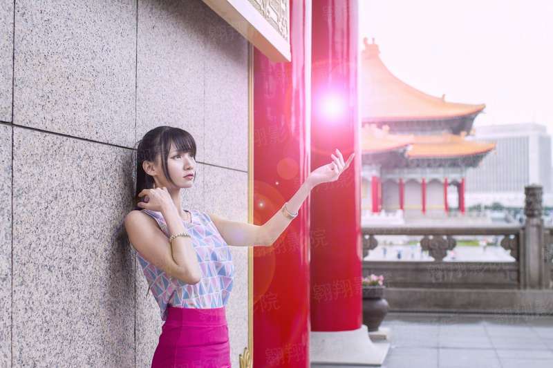 孤岛救生之嫂子多情