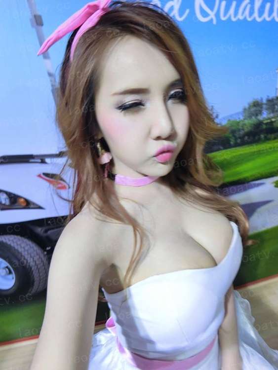 反扑狼少,老夫少妻