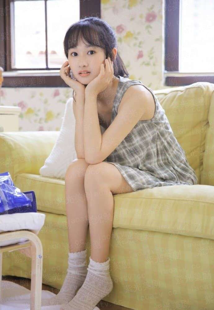 纨绔金瞳