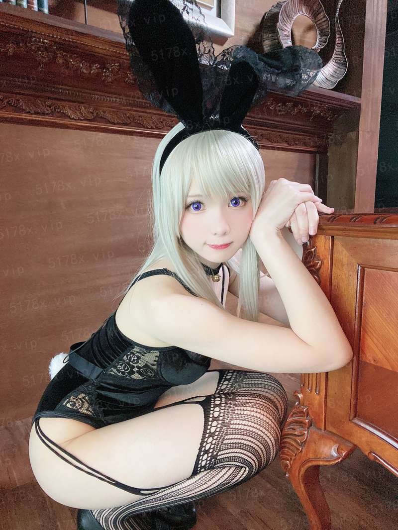 威武女画师，擒男当自强