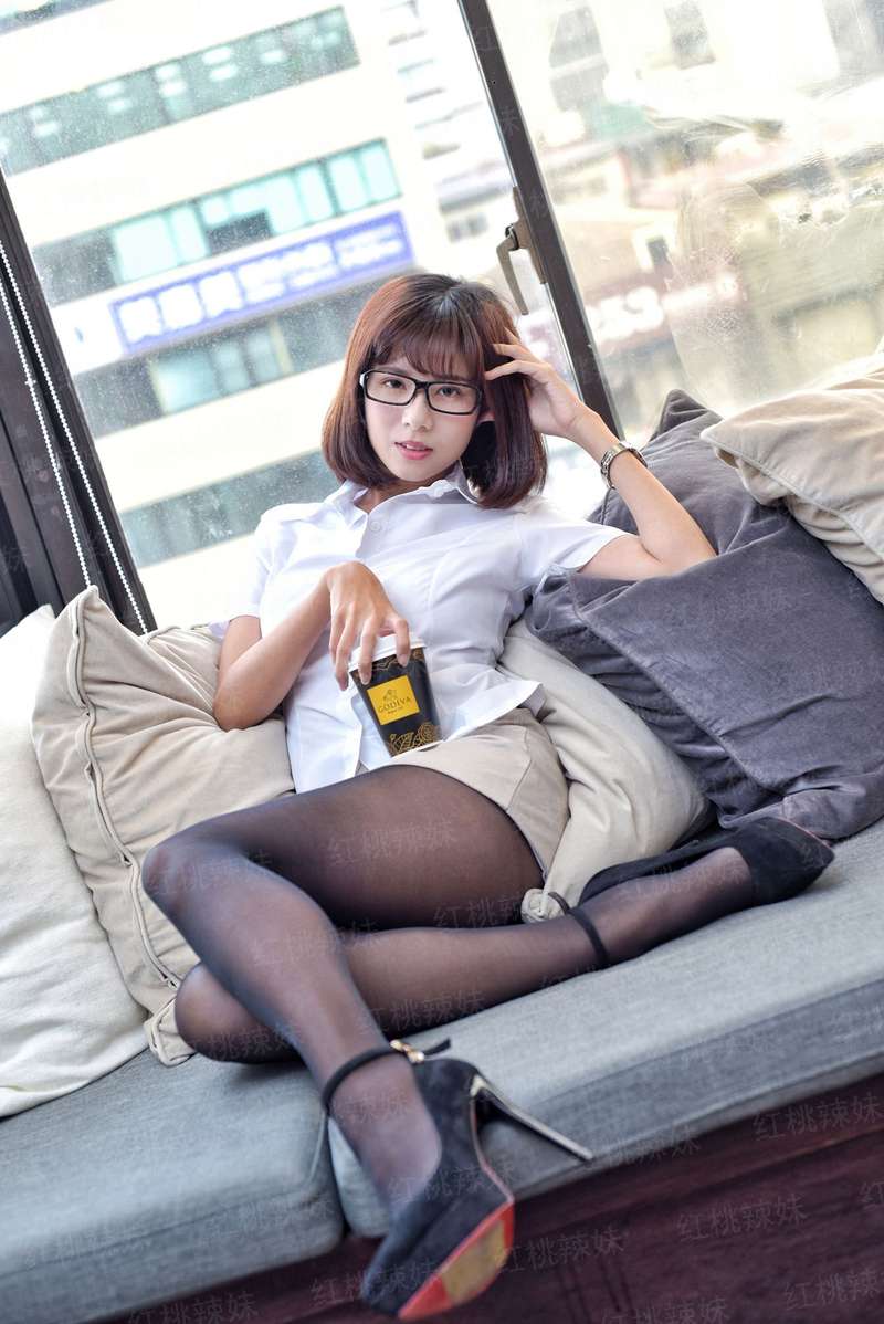 妖帝镇世