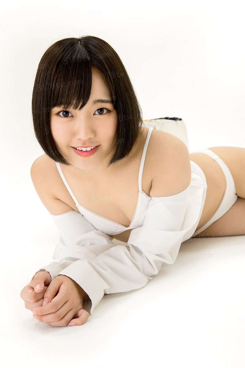 英雄联盟之中单荣光