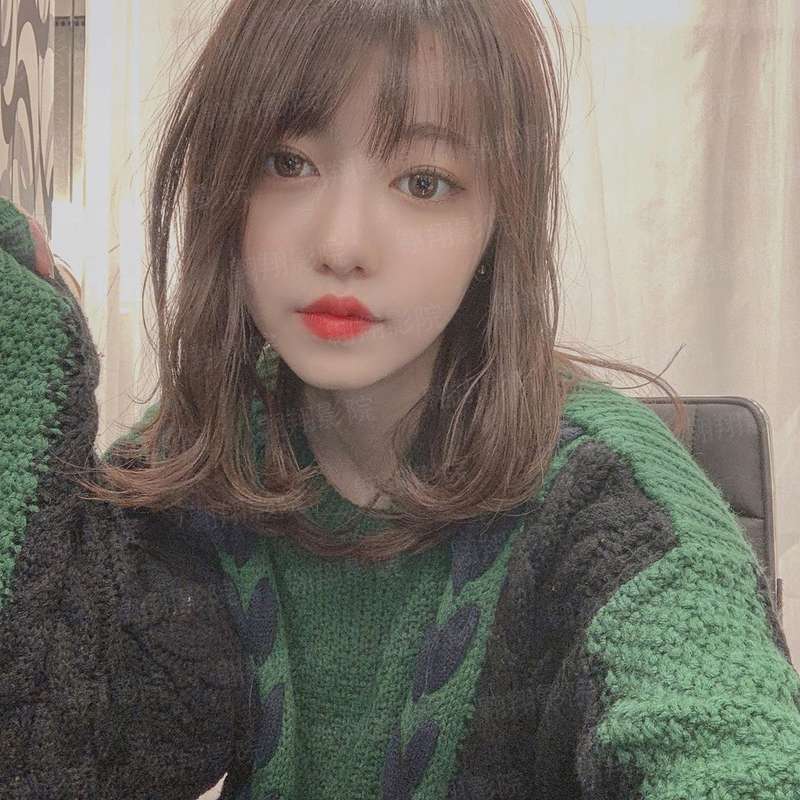 穿成炮灰女配肿么破