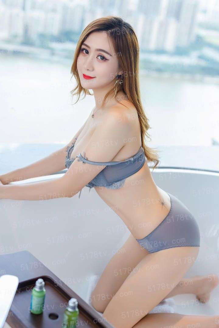 红兰铃玉