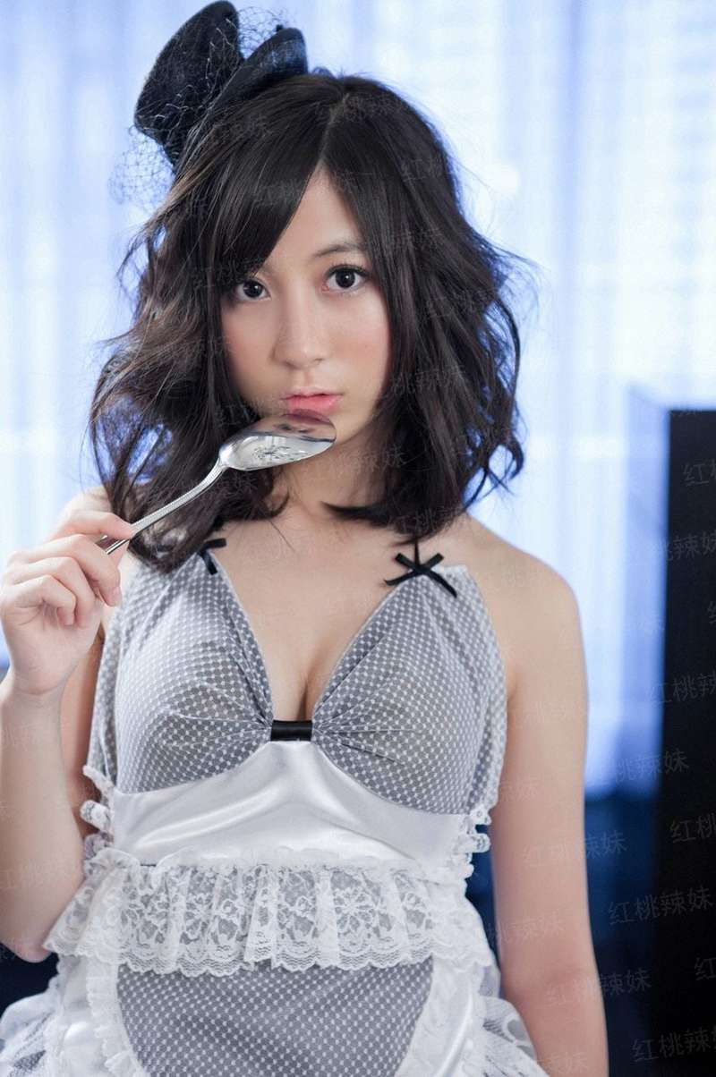 闪婚深宠，萌妻赖上门！