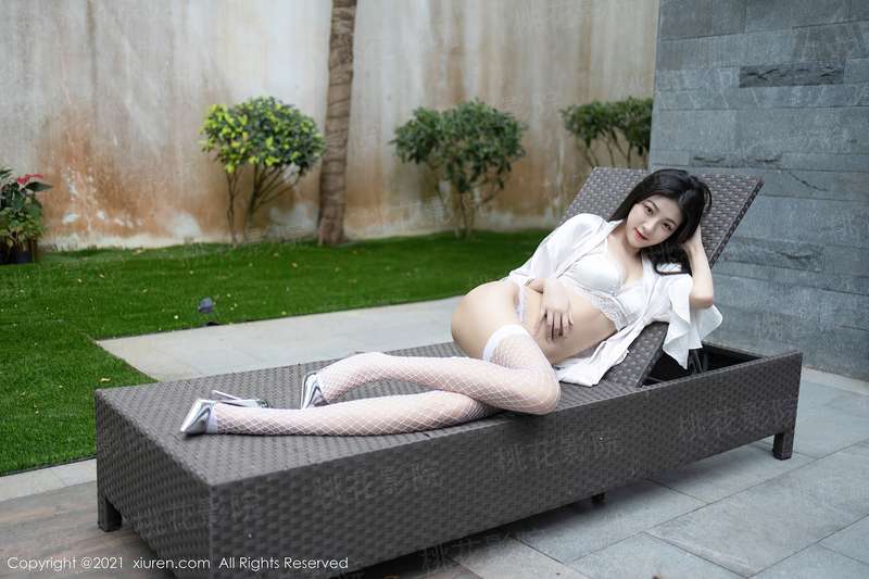 黑红女配苏炸娱乐圈