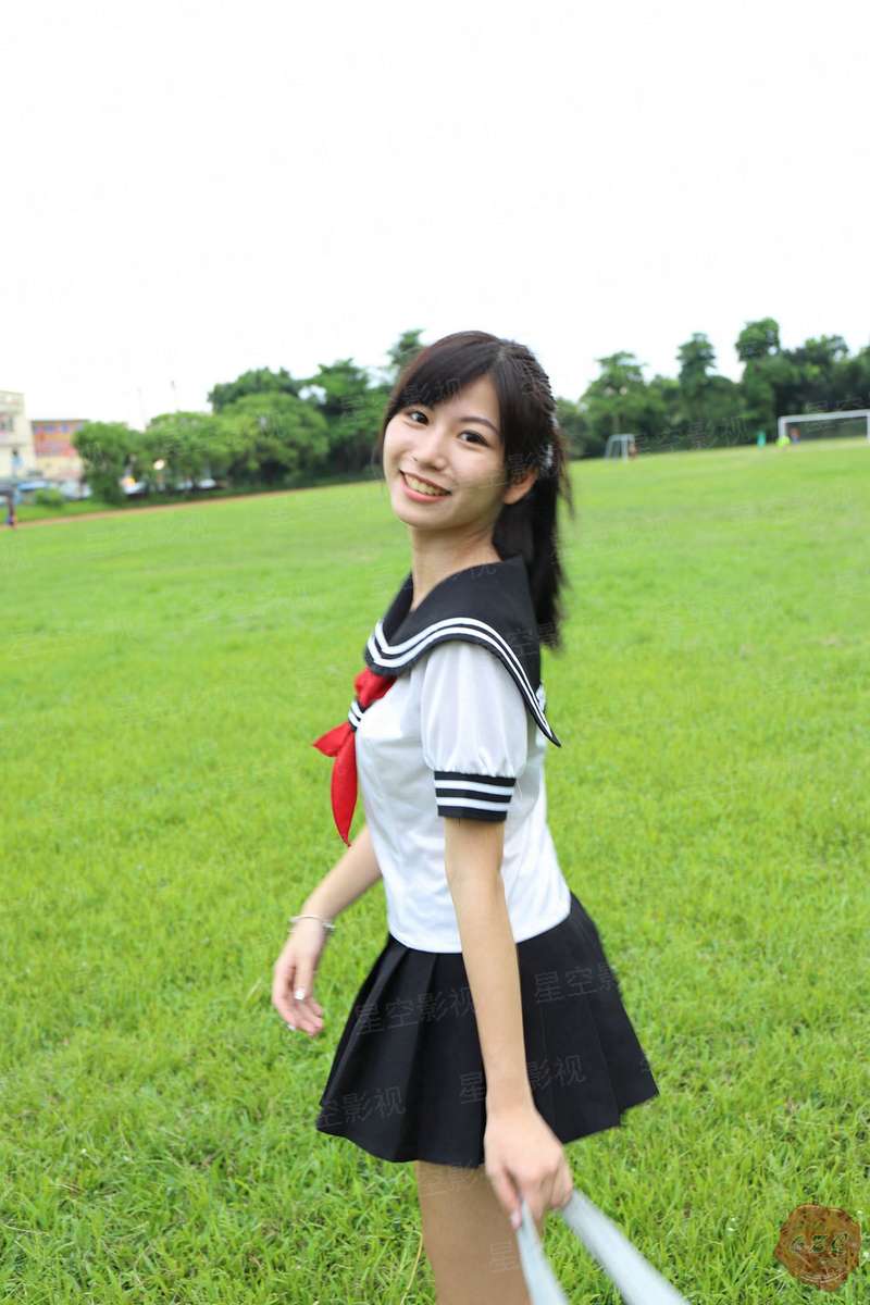 她嘴唇的触感