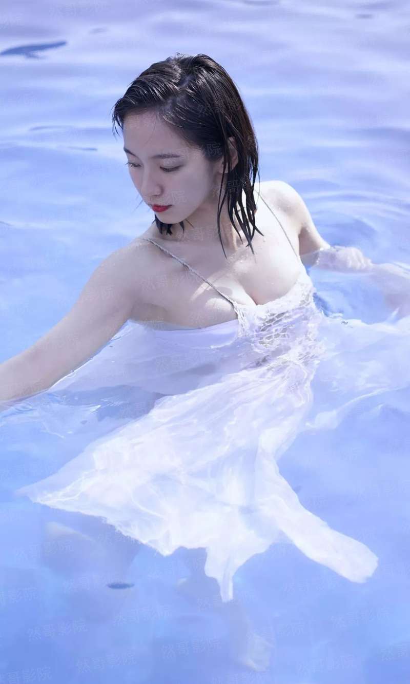 白雪彩虹