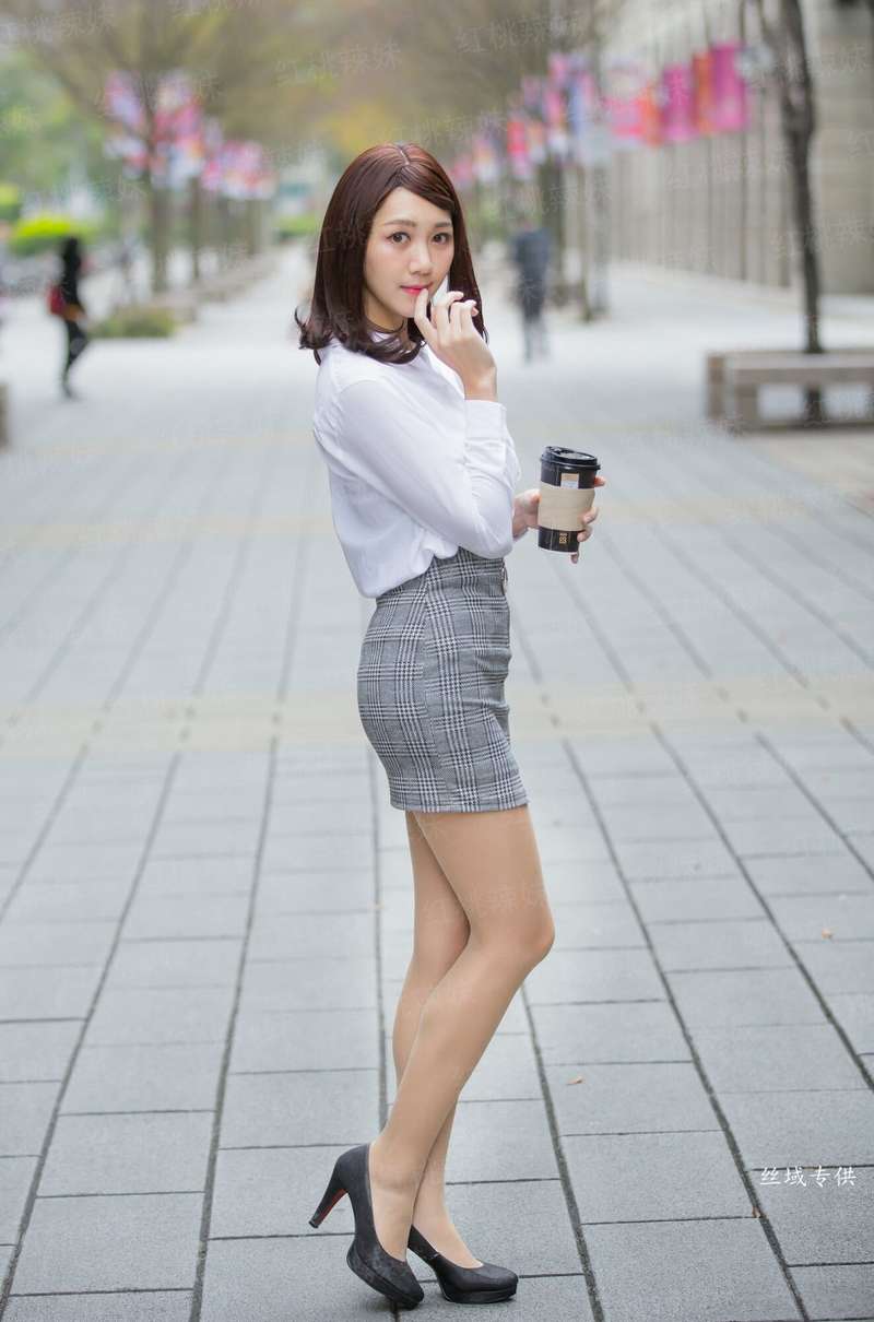 穿越新石器女中医