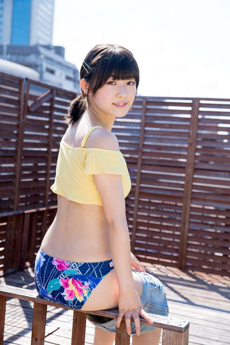 麻里梨夏之田径色女孩 TAMM-025