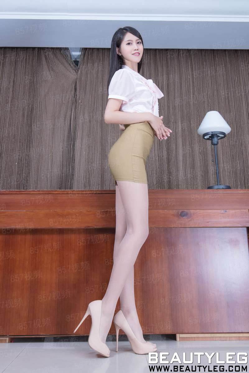 BH穿越：废弃皇后的悠哉情事
