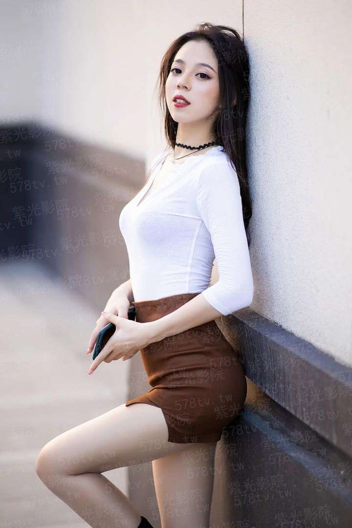 农门甜妻：养蚕带娃致富记